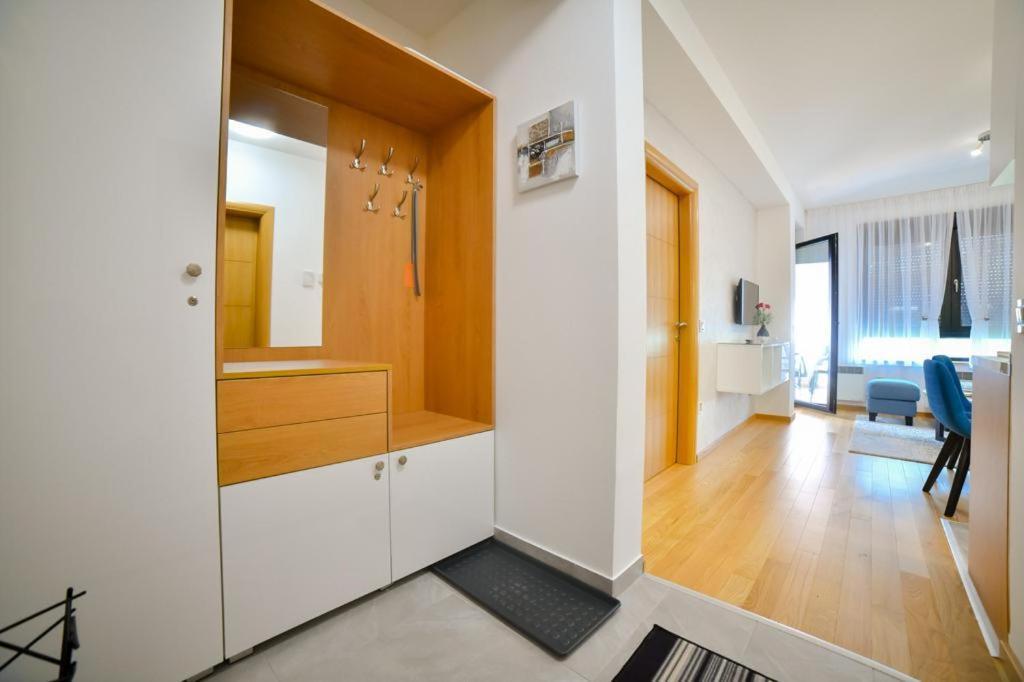 Appartement Apartman Silver Lux à Zlatibor Extérieur photo